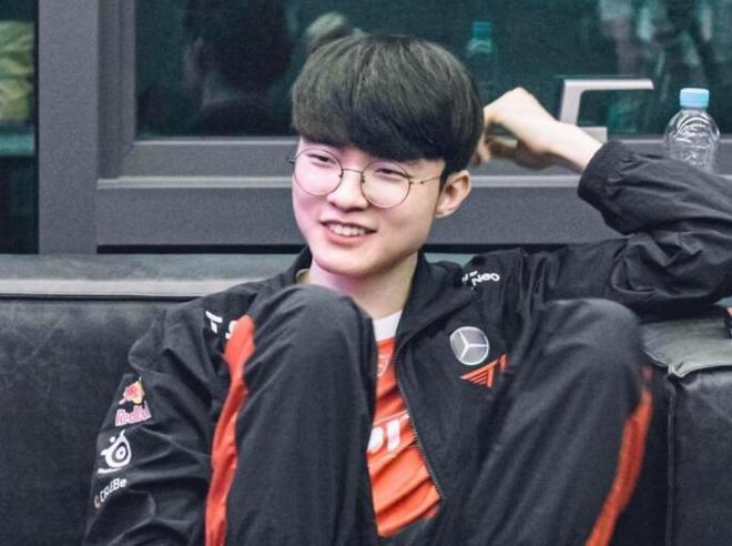 Bilibili Gaming 击败 Top Esports 在 LPL Split 2 2025